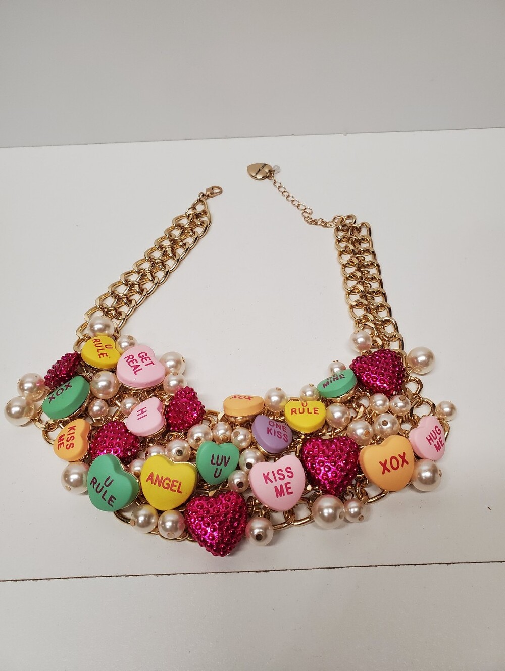 Betsey Johnson Candy Hearts Sweetheart & Faux Pearls Statement NWOT Necklace